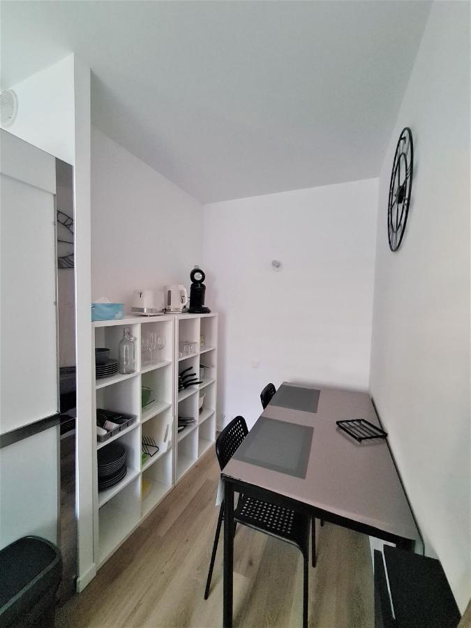 Studio confort calme centre de Reims Boulevard de la Paix Exterior foto